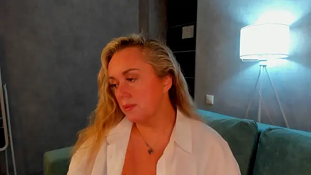 Sky Kuper online show from November 2025 11:43:02 PM