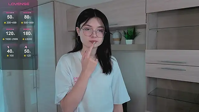 Susan Gardner online show from November 2025 06:06:01 AM