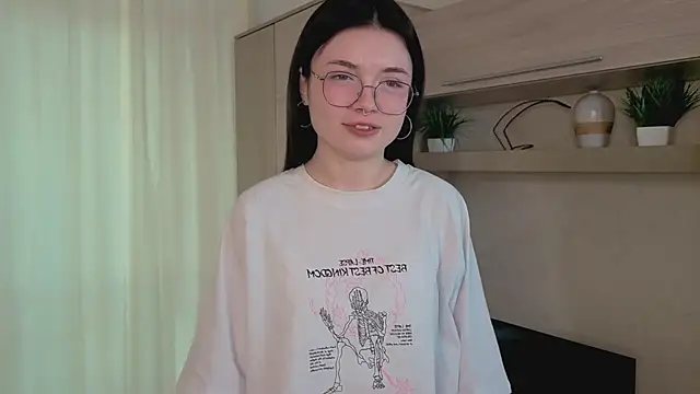 Susan Gardner online show from November 2025 06:07:01 AM