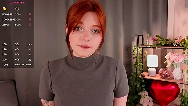 AnnieKim  online show from April 2026 04:02:02 PM