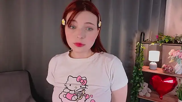 AnnieKim  online show from February 2026 04:06:01 PM