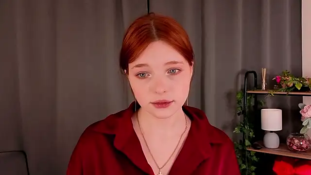 AnnieKim  online show from April 2026 02:21:01 PM