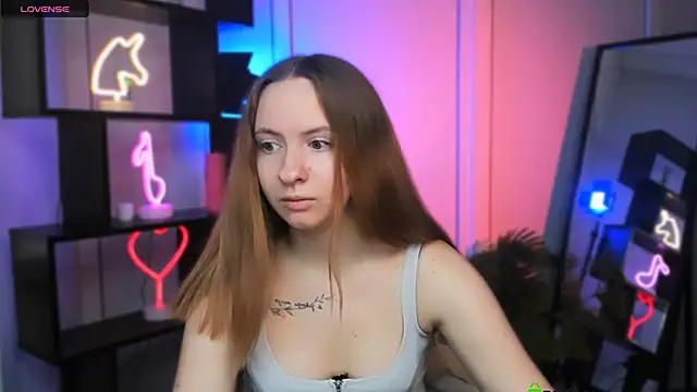 mila glow1 online show from December 2025 12:26:01 PM