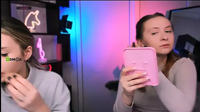 mila glow1 online show from December 2025 07:57:01 PM