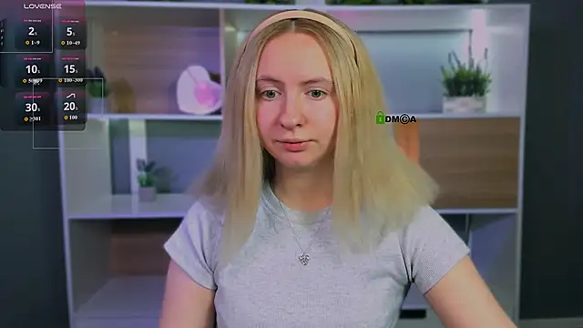 mila glow1 online show from April 2026 07:01:01 PM