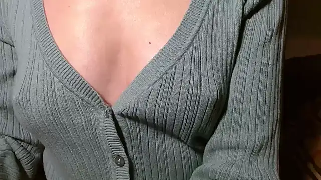 LorraineOSun online show from March 2026 08:10:01 PM