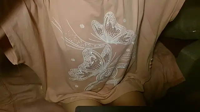 Snapshot of LorraineOSun chatting on November 2025 07:47:01 PM LorraineOSun online show from November 2025 07:47:01 PM