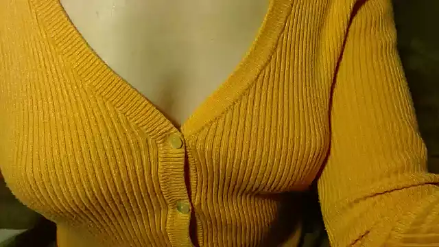 LorraineOSun online show from April 2026 07:20:02 PM