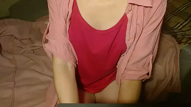 Snapshot of LorraineOSun chatting on November 2025 07:13:02 PM LorraineOSun online show from November 2025 07:13:02 PM