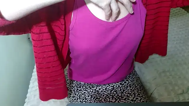 LorraineOSun online show from February 2026 05:42:02 PM