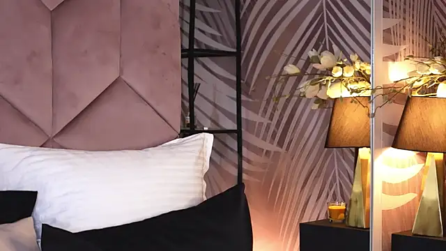 EvaRhea online show from November 2025 04:05:02 AM