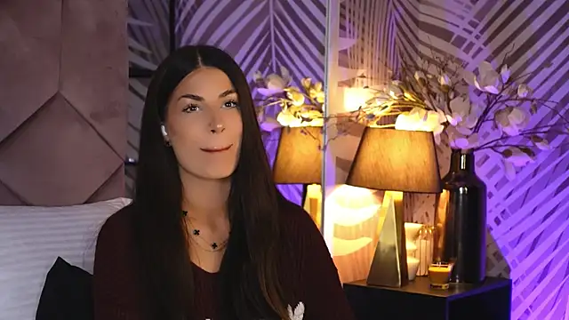 EvaRhea online show from November 2025 03:51:02 AM