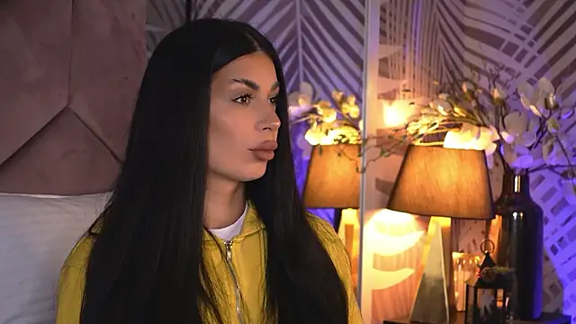 EvaRhea online show from February 2026 04:00:02 AM