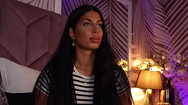 EvaRhea online show from May 2026 02:53:01 AM