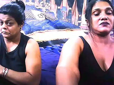 Snapshot of IndianSexyLady4u chatting on November 2025 07:52:03 AM IndianSexyLady4u online show from November 2025 07:52:03 AM