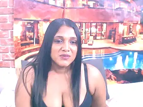 Snapshot of IndianSexyLady4u chatting on October 2025 07:02:01 PM IndianSexyLady4u online show from October 2025 07:02:01 PM