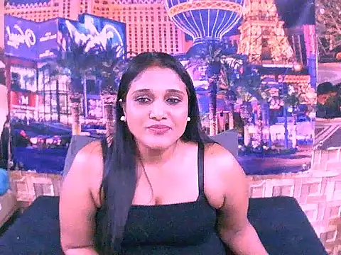Snapshot of IndianSexyLady4u chatting on October 2025 03:11:01 PM IndianSexyLady4u online show from October 2025 03:11:01 PM