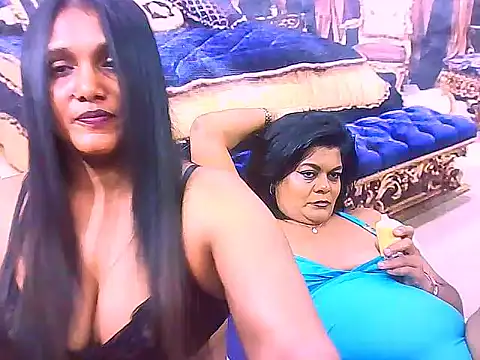 Snapshot of IndianSexyLady4u chatting on November 2025 07:31:02 AM IndianSexyLady4u online show from November 2025 07:31:02 AM