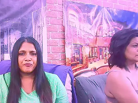 Snapshot of IndianSexyLady4u chatting on October 2025 06:51:01 PM IndianSexyLady4u online show from October 2025 06:51:01 PM