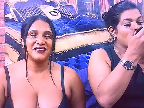 Snapshot of IndianSexyLady4u chatting on November 2025 07:36:02 PM IndianSexyLady4u online show from November 2025 07:36:02 PM