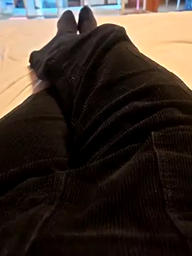 Snapshot of Horny_mummy chatting on November 2025 03:38:01 PM Horny mummy online show from November 2025 03:38:01 PM