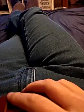 Snapshot of Horny_mummy chatting on November 2025 03:45:01 PM Horny mummy online show from November 2025 03:45:01 PM