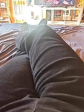 Snapshot of Horny_mummy chatting on November 2025 12:09:02 PM Horny mummy online show from November 2025 12:09:02 PM