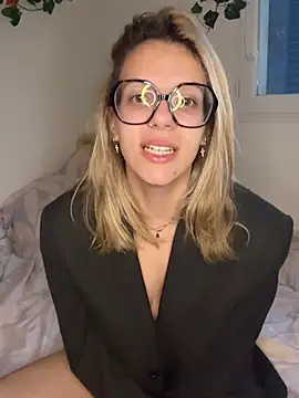 DouceAngela69 online show from March 2026 05:53:01 PM