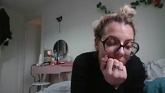 DouceAngela69 online show from February 2026 02:16:02 PM