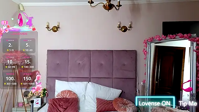 Nicole Bond online show from February 2026 04:23:02 AM