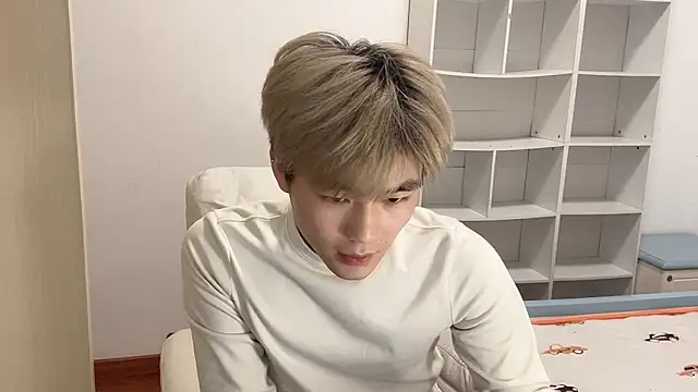 xiaoyang5200 online show from March 2026 11:01:02 AM