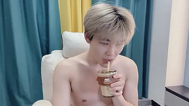 xiaoyang5200 online show from March 2026 02:55:01 PM