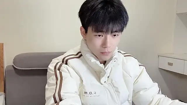 Snapshot of xiaoyang5200 chatting on December 2025 02:34:01 PM xiaoyang5200 online show from December 2025 02:34:01 PM