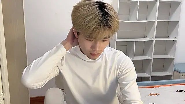 xiaoyang5200 online show from March 2026 11:33:02 AM