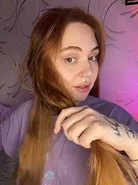 LunaMillie online show from March 2026 04:24:02 PM