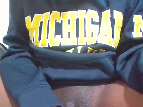 chocolatebarbiee online show from December 2025 08:06:02 AM