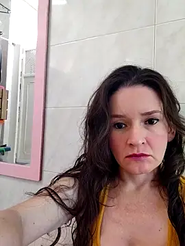 Snapshot of _anita_rojas chatting on November 2025 01:26:02 PM anita rojas online show from November 2025 01:26:02 PM