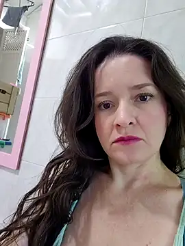 Snapshot of _anita_rojas chatting on November 2025 12:54:01 PM anita rojas online show from November 2025 12:54:01 PM