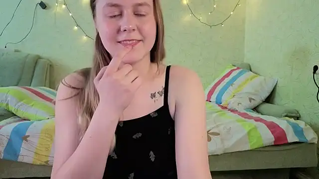 ShyMistery online show from April 2026 09:46:02 AM