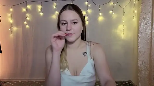 ShyMistery online show from December 2025 07:37:02 PM