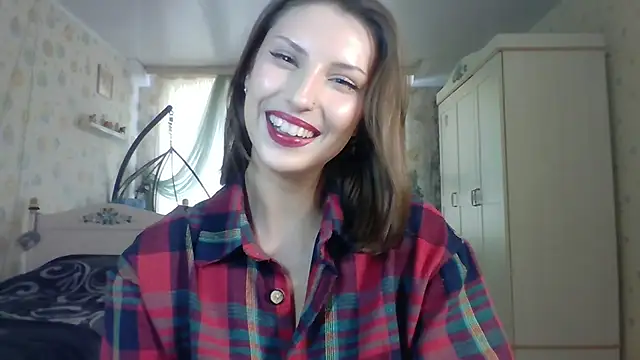 Snapshot of RuxaShade chatting on October 2025 11:11:02 AM RuxaShade online show from October 2025 11:11:02 AM