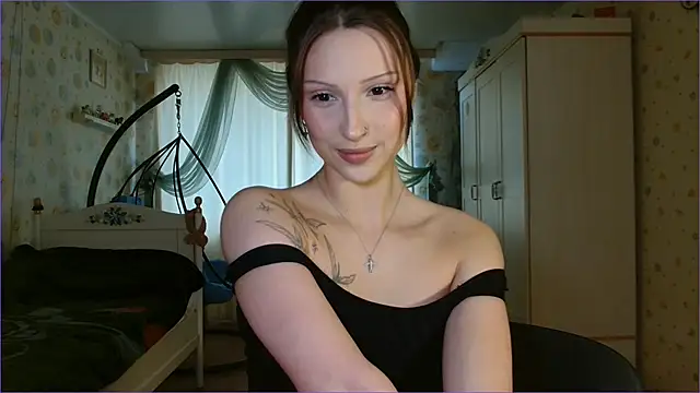 RuxaShade online show from March 2026 11:20:01 AM