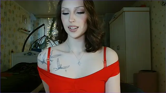 RuxaShade online show from February 2026 01:22:02 PM