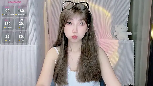 Janisa  PZ online show from October 2025 03:37:02 PM
