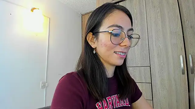 horny adiction online show from March 2026 09:44:01 PM