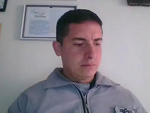 Snapshot of mickseb89 chatting on February 2026 01:54:01 PM mickseb89 online show from February 2026 01:54:01 PM