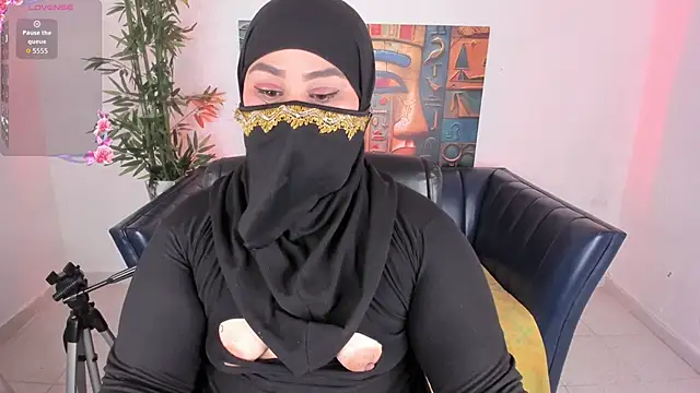 samanee konn online show from December 2025 07:05:02 PM