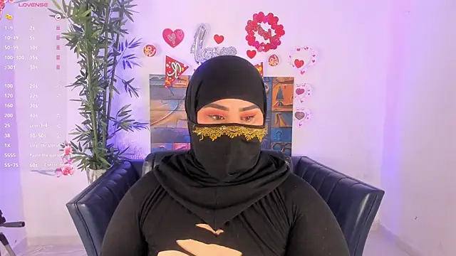 samanee konn online show from May 2026 07:12:01 PM