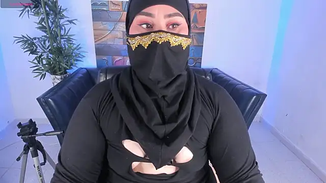 samanee konn online show from February 2026 07:01:02 PM