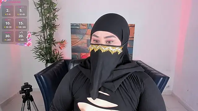 samanee konn online show from December 2025 07:03:02 PM